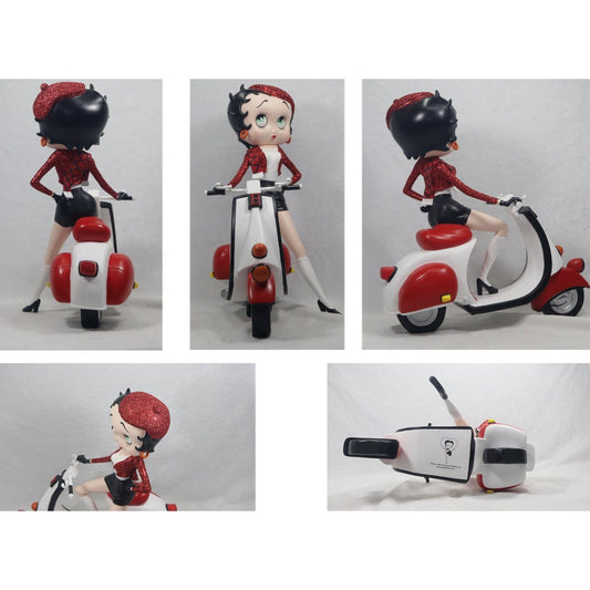 Betty Boop Scooter With Red Glitter Hat and Coat (Betty Boop)