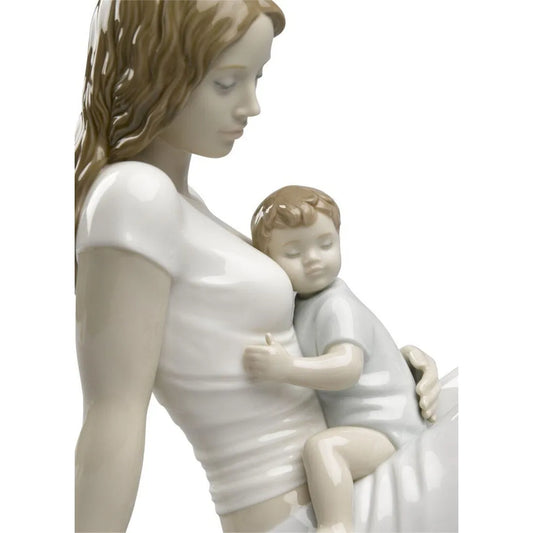 A Mother's Love Figurine Type 445 (Lladro Special Order)