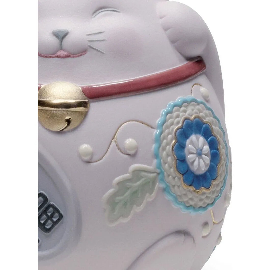Maneki Neko III Figurine (Lladro Special Order)