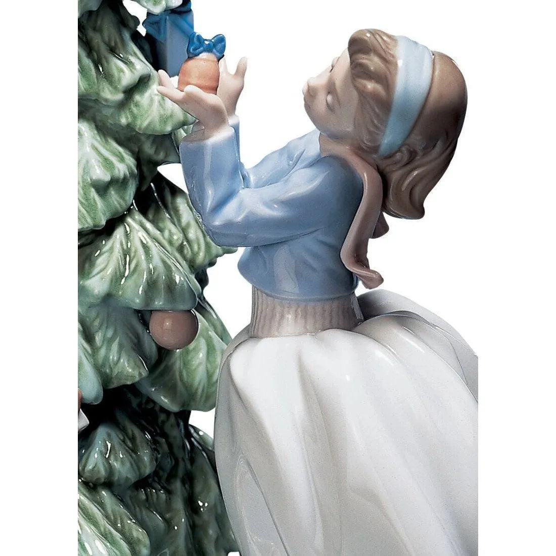 Trimming The Tree Figurine (Lladro Special Order)