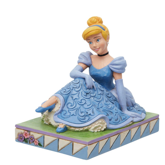 Cinderella Personality Pose Figurine - Gallery Gifts Online 