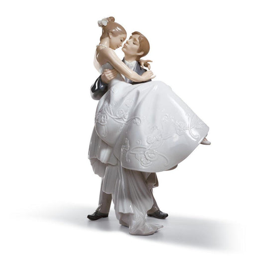 The Happiest Day (Lladro) - Gallery Gifts Online 