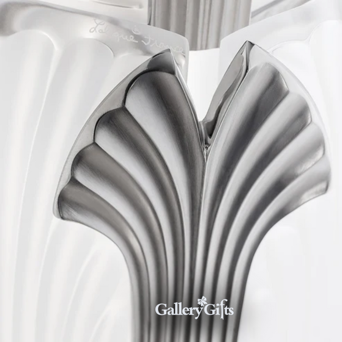 Lighting & Interiors That Redefine Home Ambience