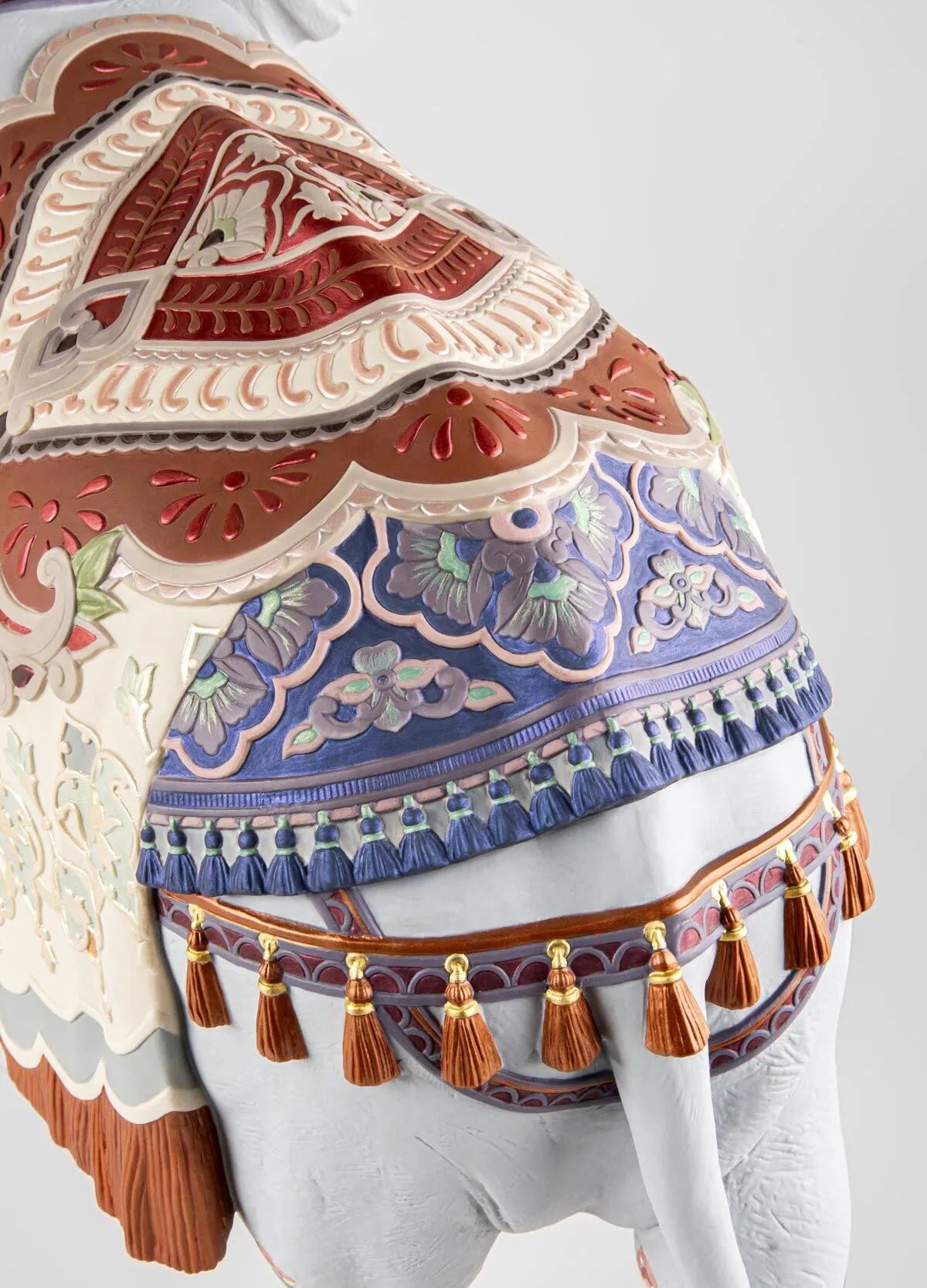 Oriens Elephant Sculpture. Limited Edition 500 Pieces (Lladro Special Order)