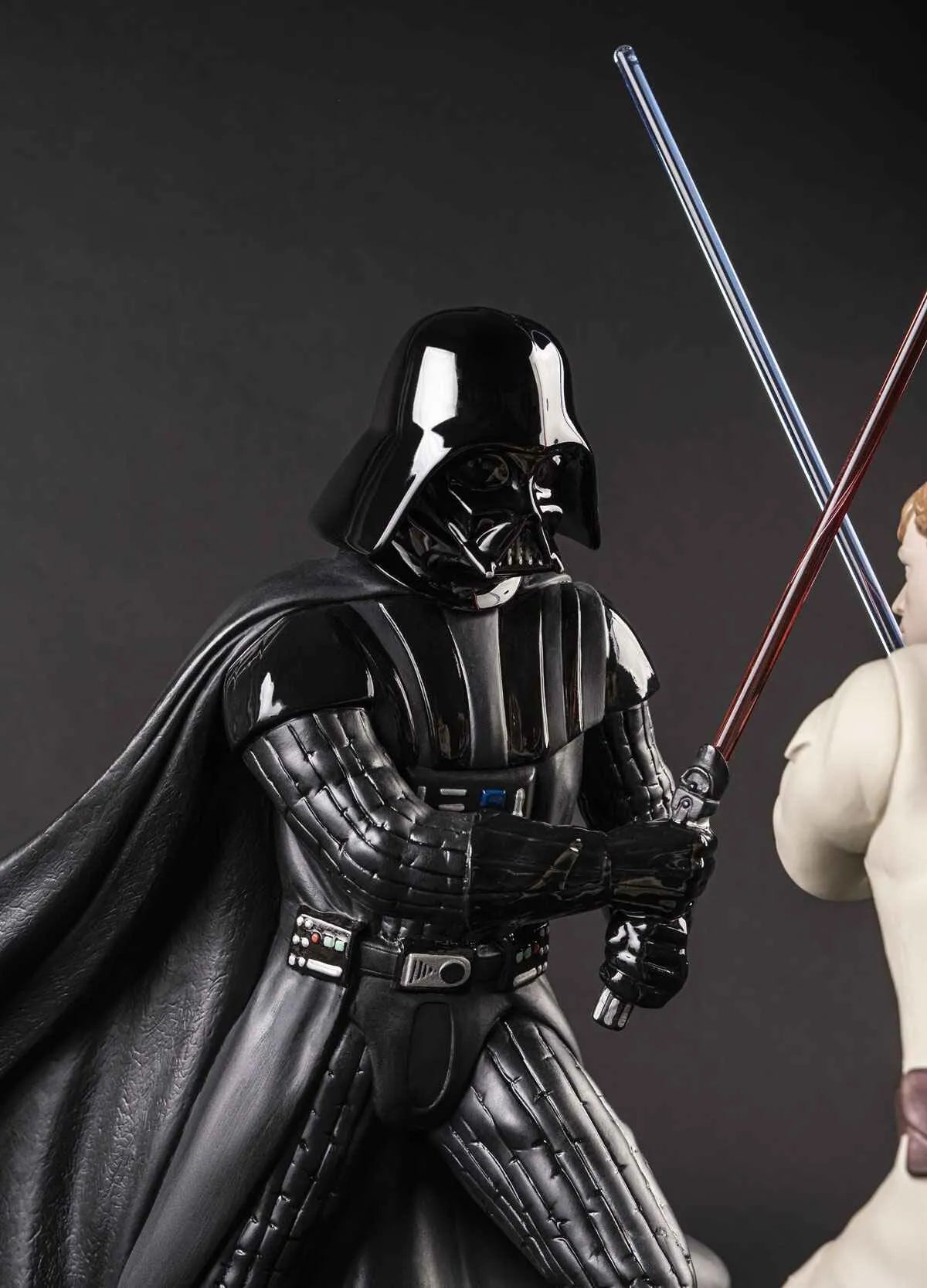 Bespin Battle Sculpture. Limited Edition 504 Pieces (Lladro Special Order)