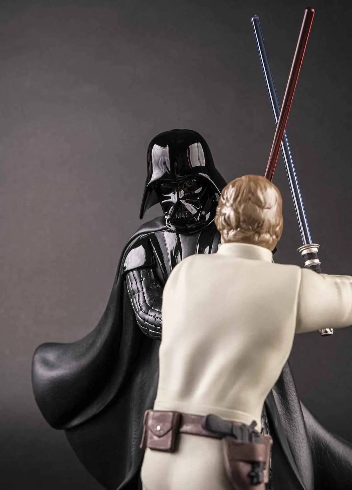 Bespin Battle Sculpture. Limited Edition 504 Pieces (Lladro Special Order)