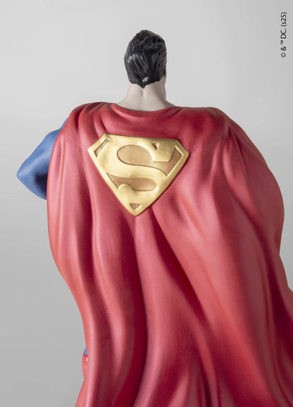 Superman Sculpture. Limited Edition 500 pieces (Lladro Special Order)