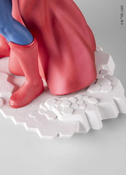 Superman Sculpture. Limited Edition 500 pieces (Lladro Special Order)