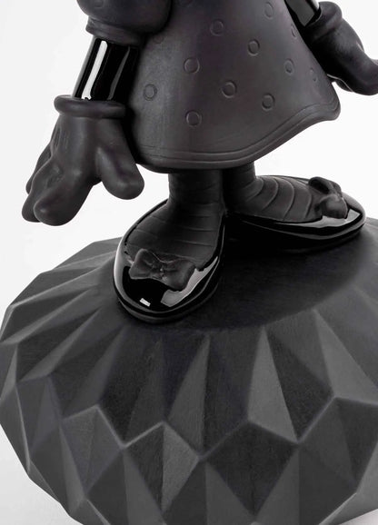 Minnie Total Black Sculpture (Lladro Special Order)