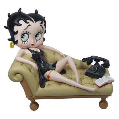 Betty Boop On Cream Chaise Lounge (Betty Boop)
