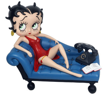 Betty Boop On Blue Chaise Lounge (Betty Boop)