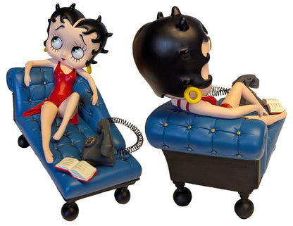 Betty Boop On Blue Chaise Lounge (Betty Boop)