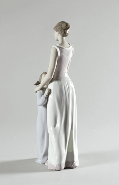 Someone To Look Up To (Lladro Special Order)