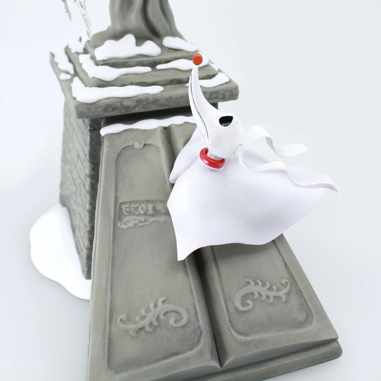 Jack Skellington and Zero Angel Statue (Disney Showcase)