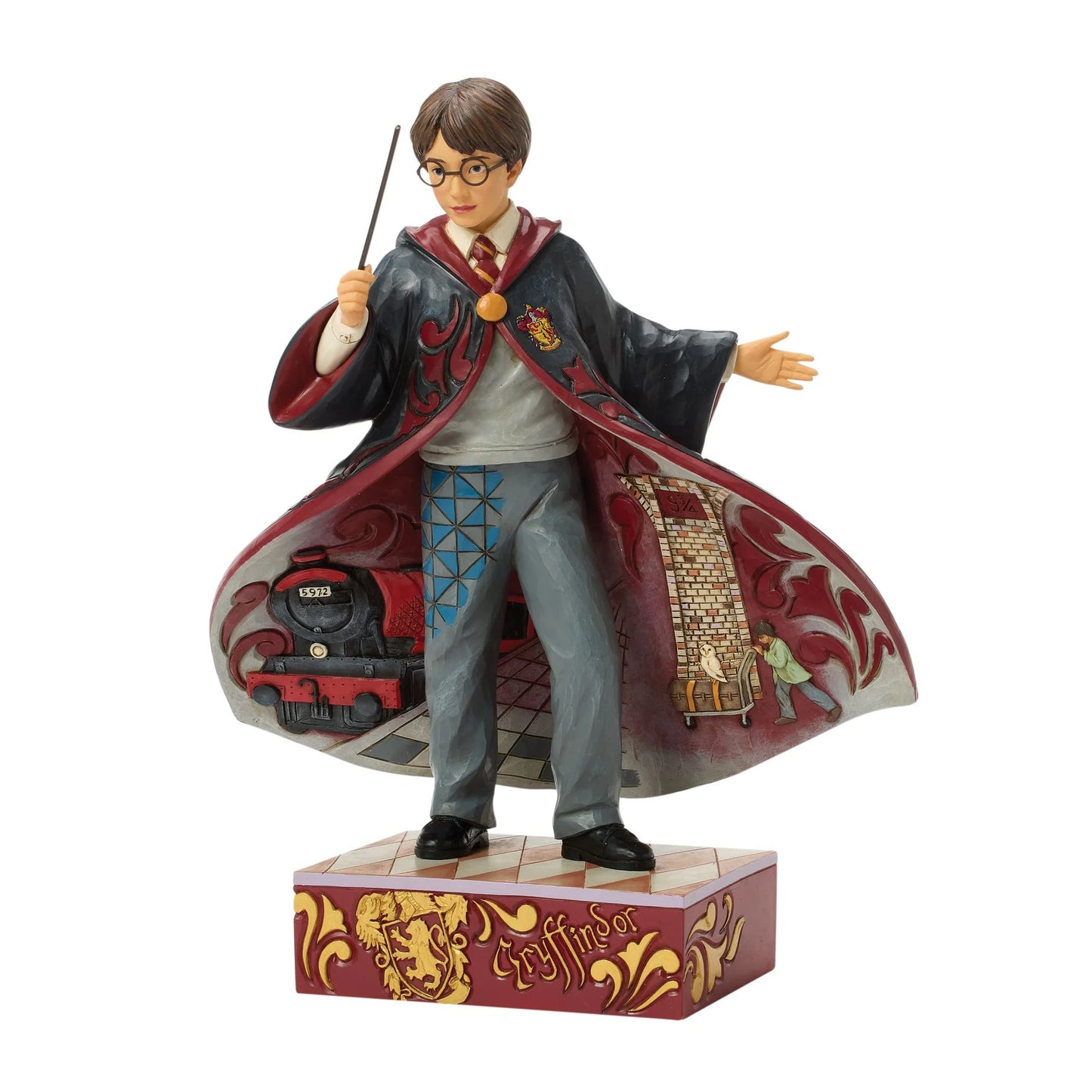 Harry Potter Magical Moment (Harry Potter Robe Scene Figurine) PRE ORDER DUE Q3