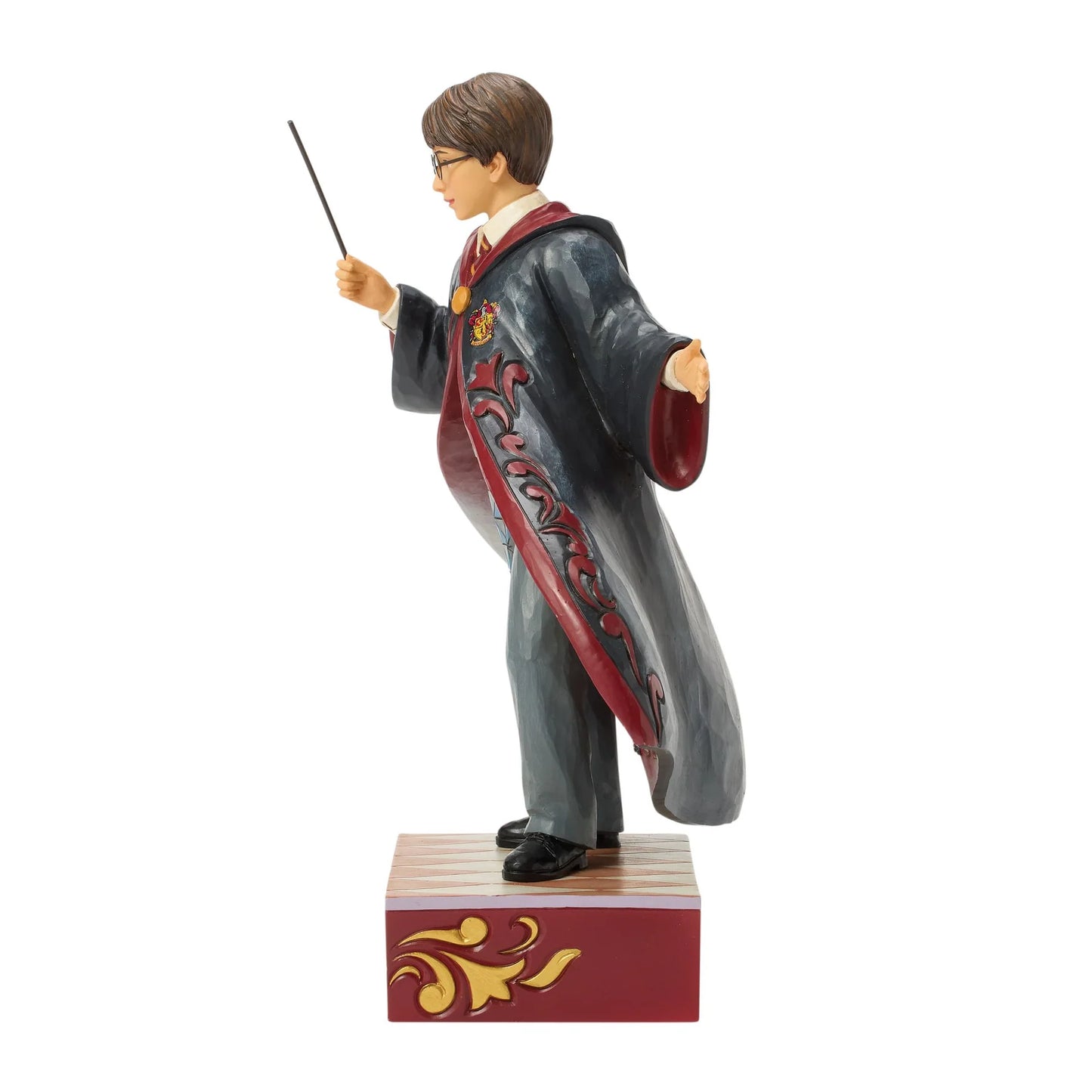 Harry Potter Magical Moment (Harry Potter Robe Scene Figurine) PRE ORDER DUE Q3