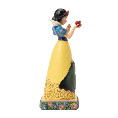 A Poisoned Promise (Snow White Dress Scene Figurine) PRE ORDER DUE Q3