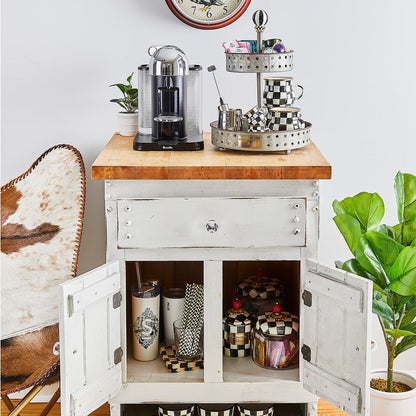 Courtly Check Teacup (Mackenzie Childs)