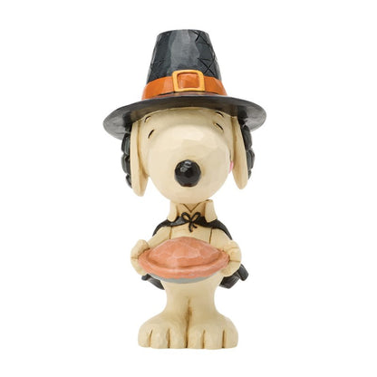 Snoopy with Pumpkin Pie (Snoopy)