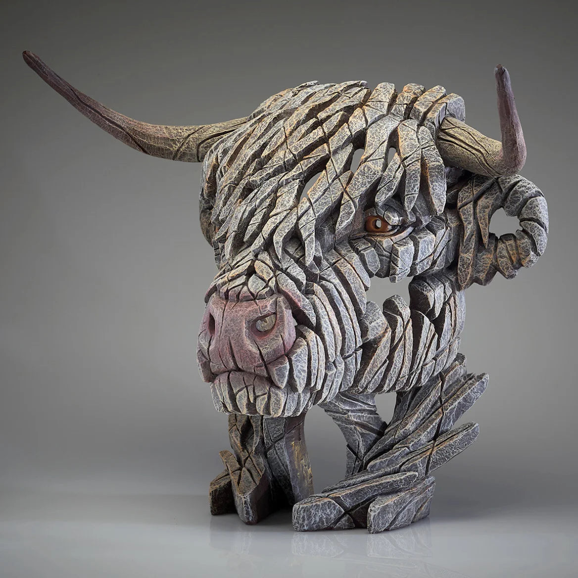 Highland Cow Bust Sculpture - White (Edge Sculpture by Matt Buckley)
