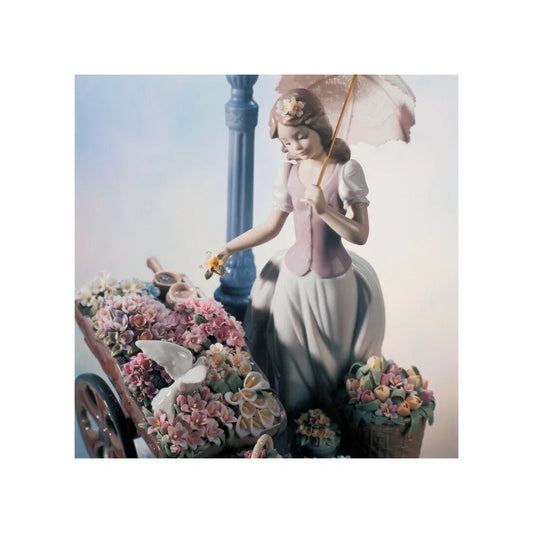 Flowers For Everyone Sculpture (Lladro Special Order)
