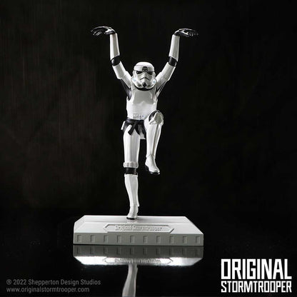 Stormtrooper Crane Kick (Nemesis Now)