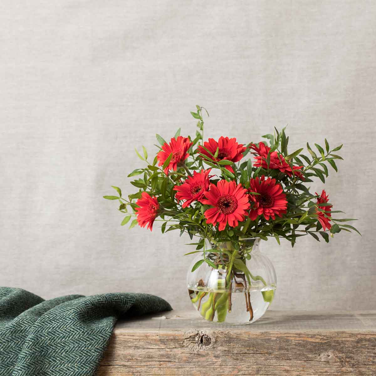 Anemone Vase  (Dartington Crystal)
