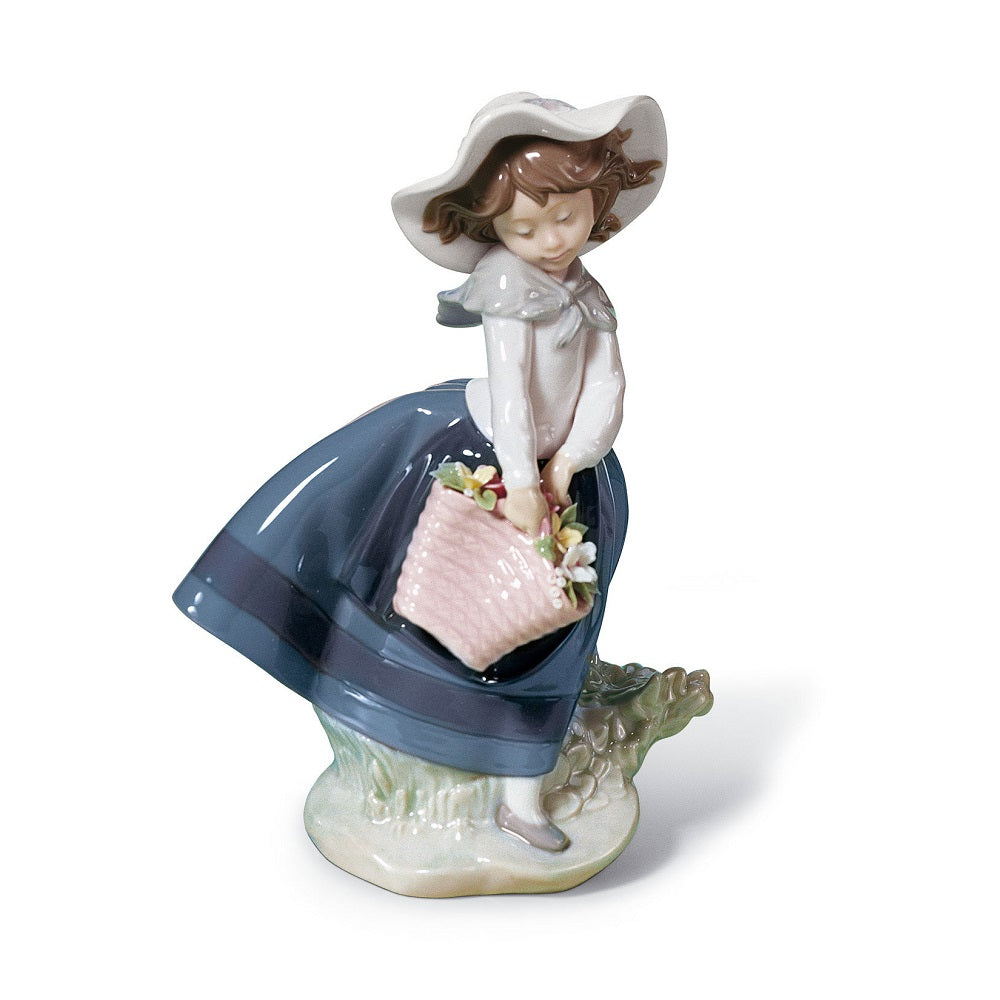 Pretty Pickings (Lladro Special Order)