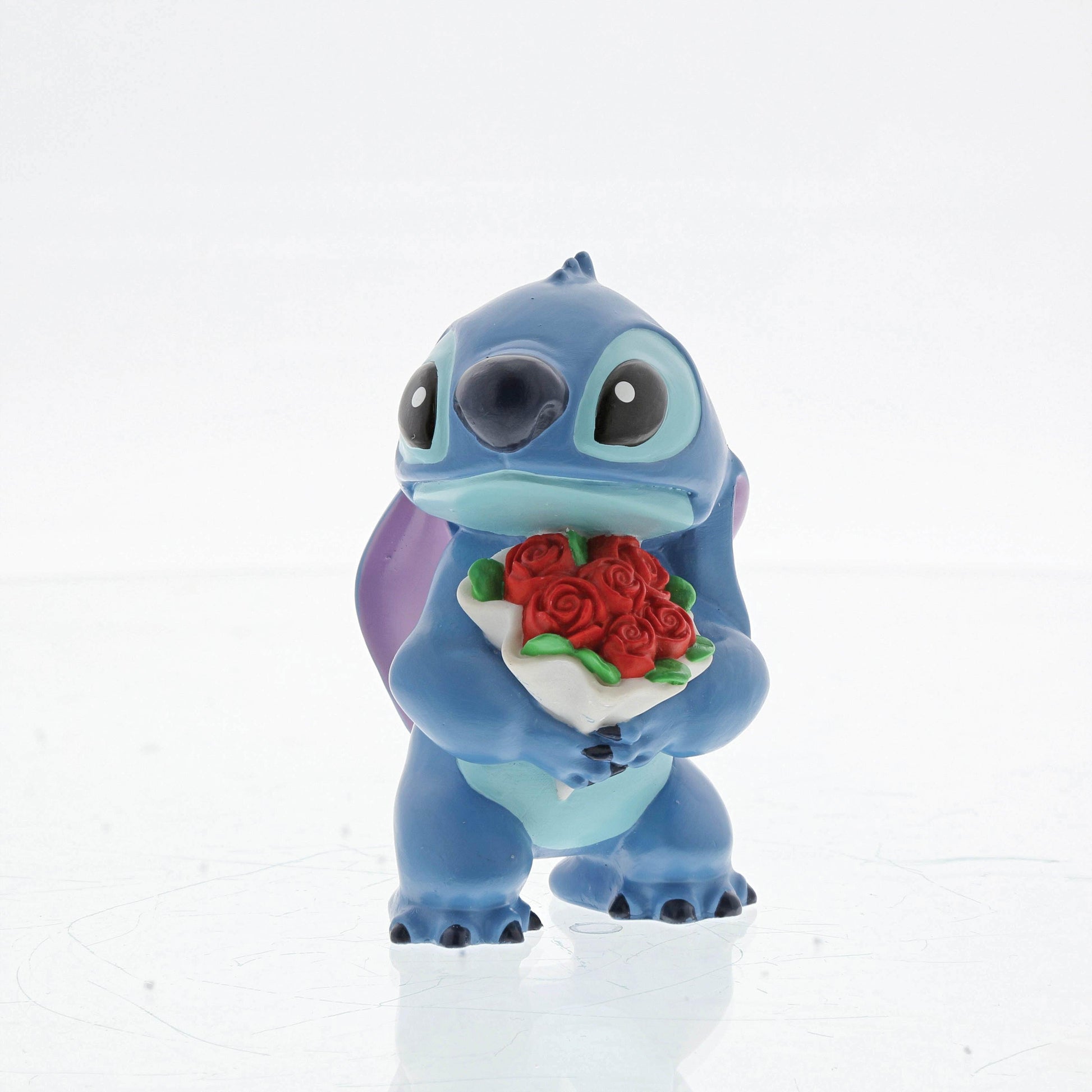Stitch Flowers Figurine (Disney Showcase Collection) - Gallery Gifts Online 